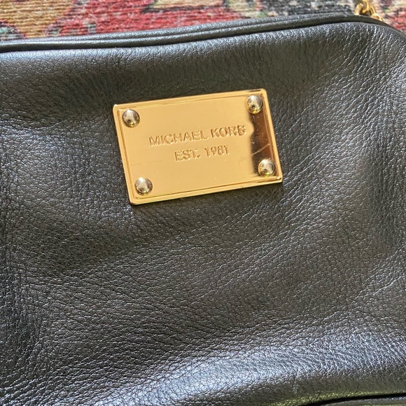 Small Michael Kors Crossbody Bag - Picture 2 of 4